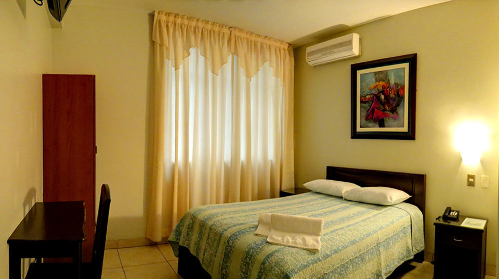 ᐉ RIVERA DEL RIO HOTEL ⋆⋆⋆ ( PIURA, PERU ) REAL PHOTOS & GREAT DEALS